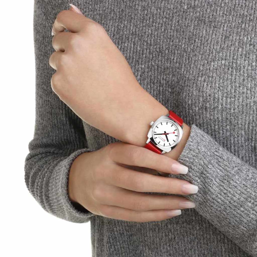 MONDAINE Petite Cushion 31mm MSL.31110.LCV - Lam Workshop