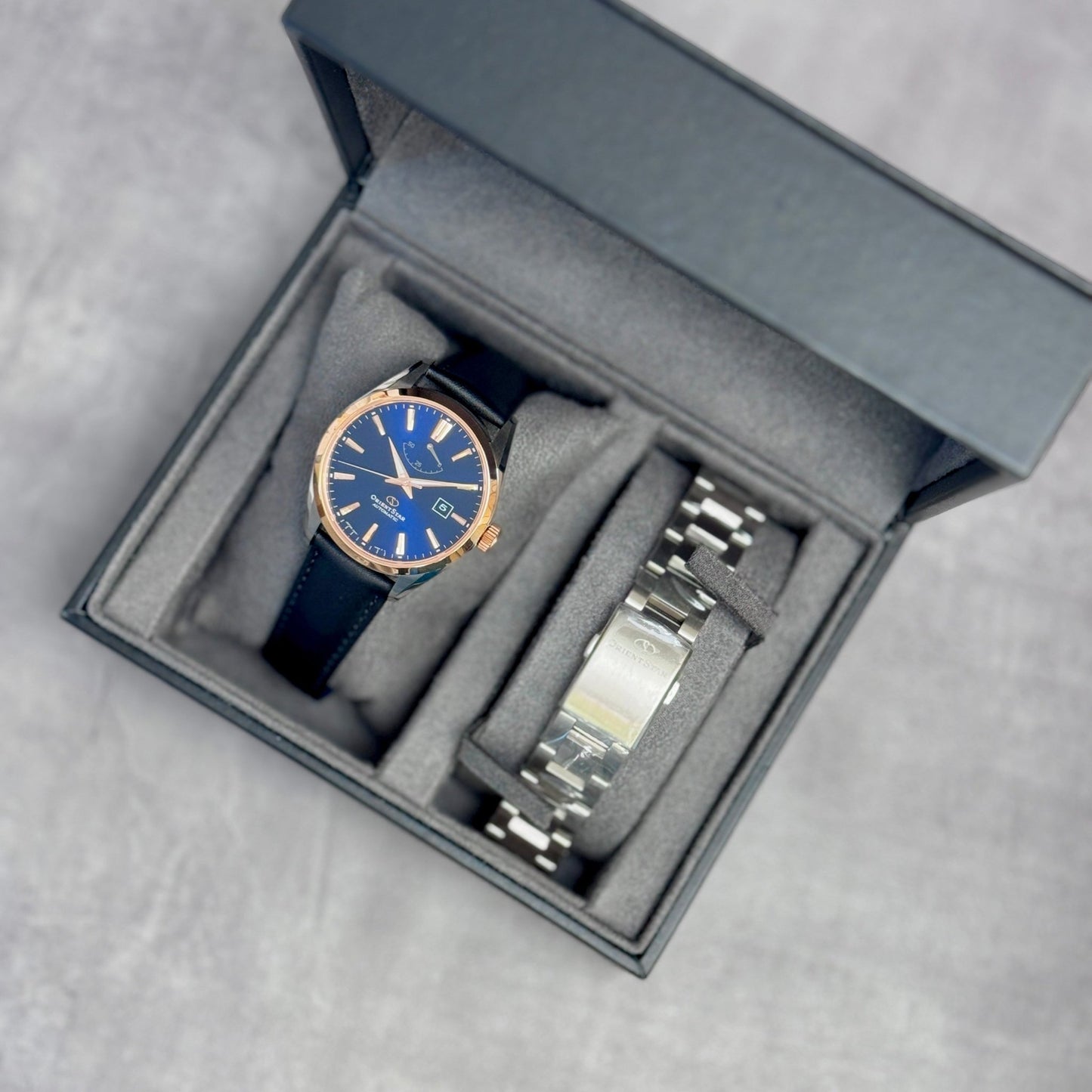 ORIENT STAR Contemporary Date Limited Edition RE - AU0406L - Lam Workshop