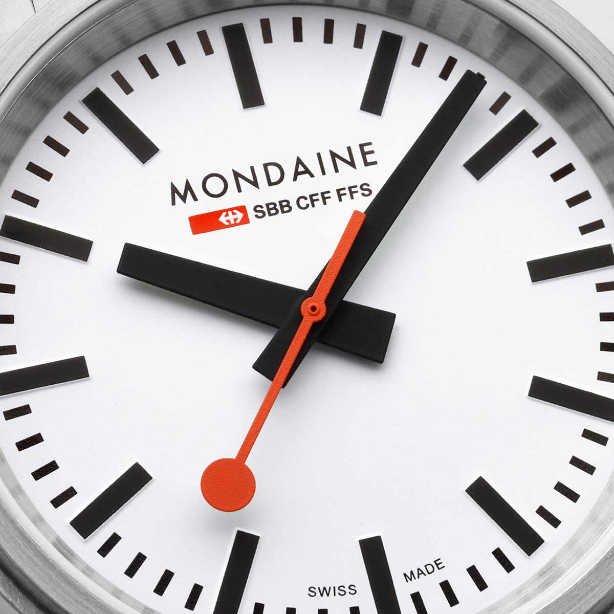 MONDAINE Stop2Go 41mm MST.4101B.SJ.2SE - Lam Workshop