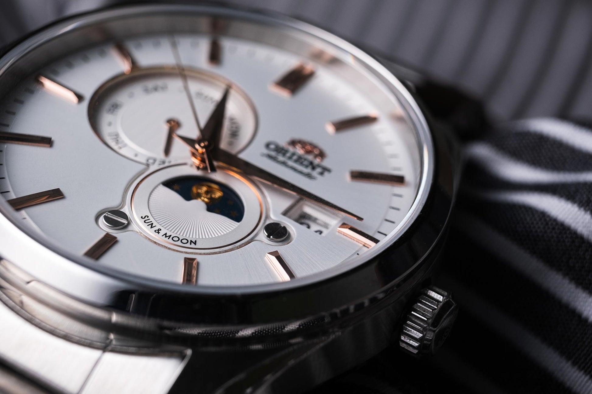 ORIENT Contemporary Sun & Moon RA - AK0306S - Lam Workshop