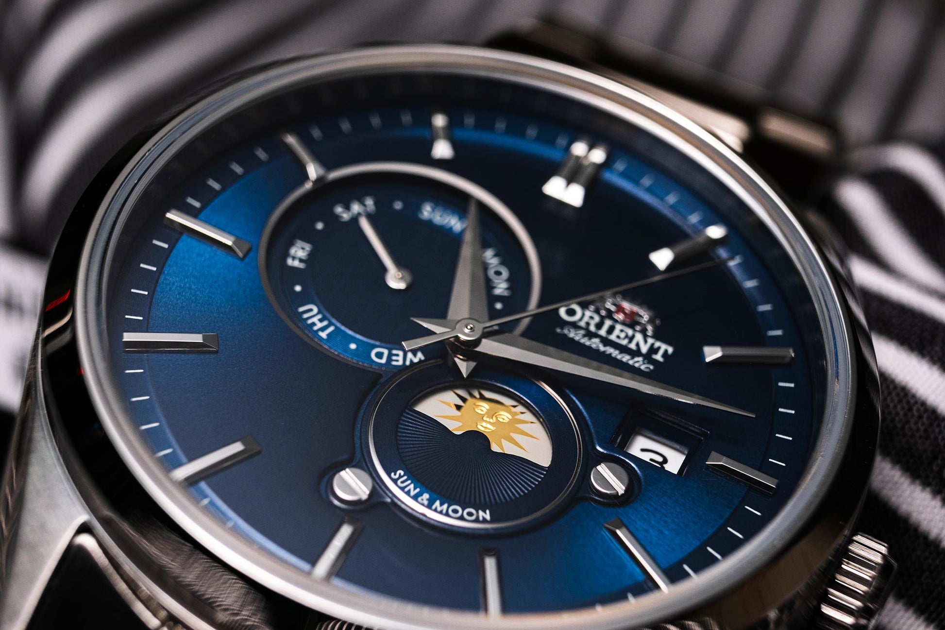 ORIENT Contemporary Sun & Moon RA - AK0308L - Lam Workshop