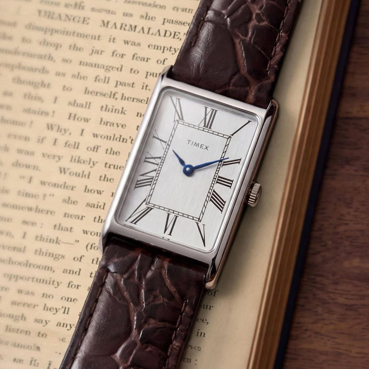 TIMEX 1976 Lexington Reissue TW2Y882