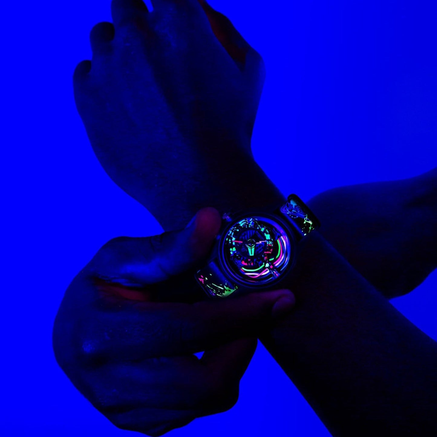 THE ELECTRICIANZ The NeonZ 42MM Black Limited Edition ZZ - A1A/08 - Lam Workshop