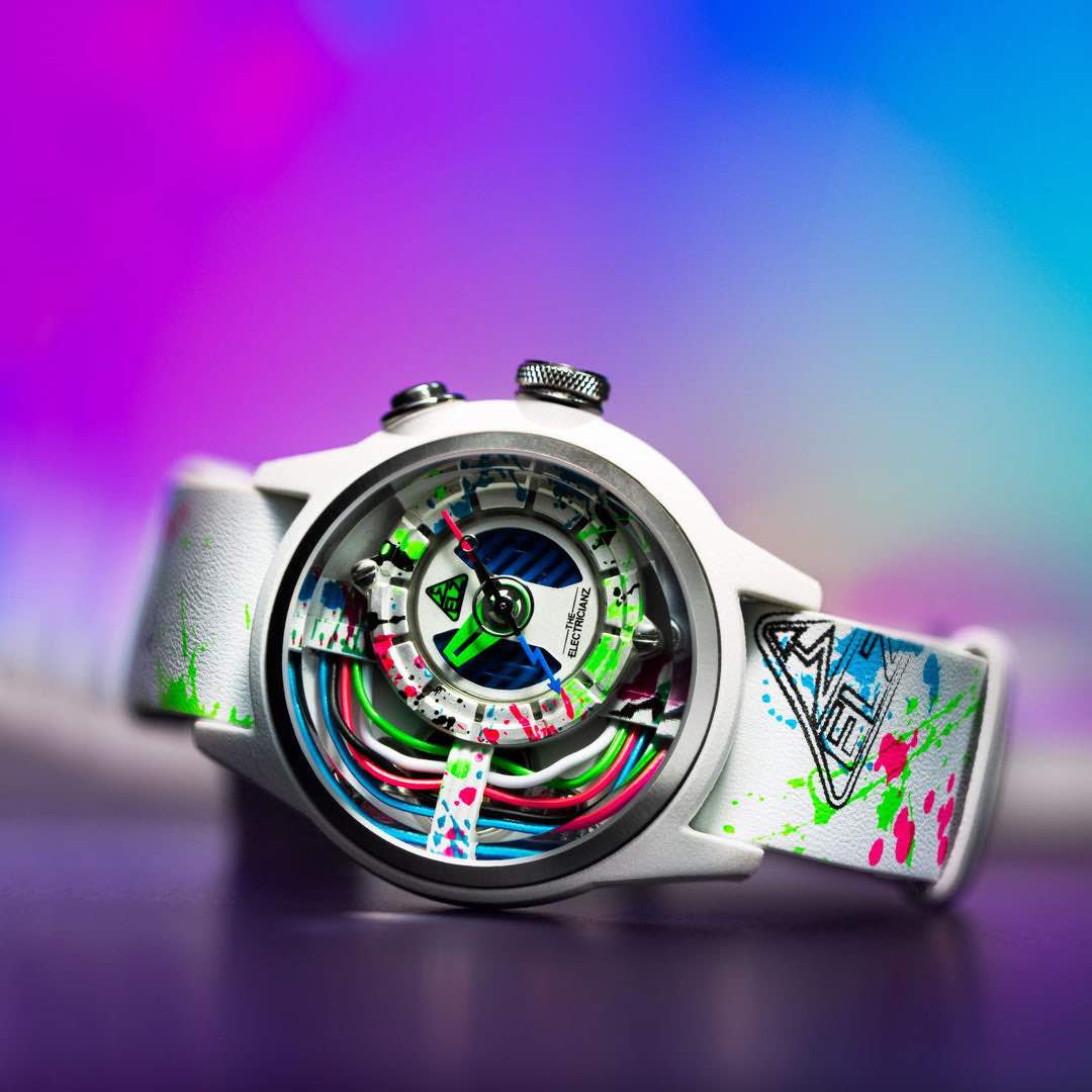 THE ELECTRICIANZ The NeonZ 42MM White Limited Edition ZZ - A1A/07 - Lam Workshop